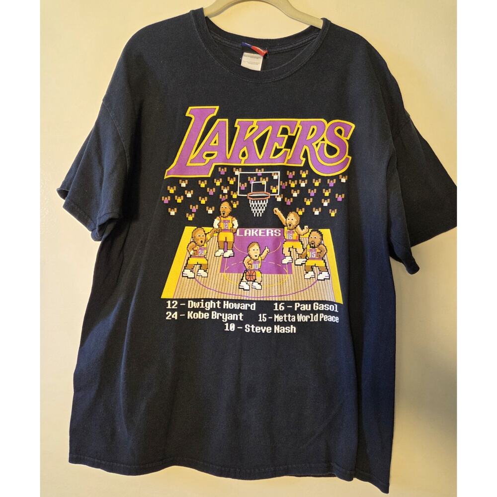 LA Lakers Basketball T Shirt XL 2012/13 Team Kobe Bryant Howard Nash Meta Gasol